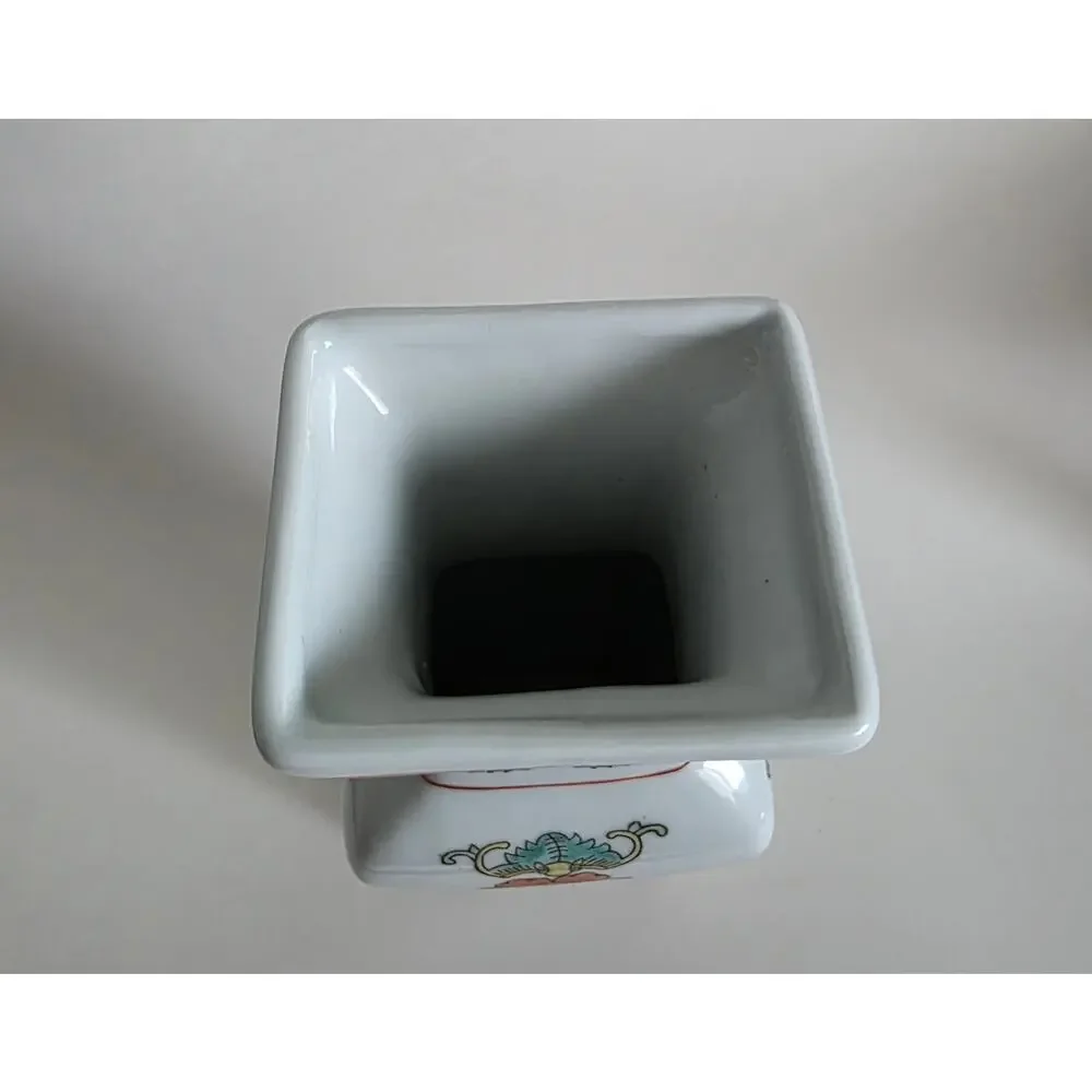 Chinese Porcelain Square Vase Hand Painted Floral Decor 10
